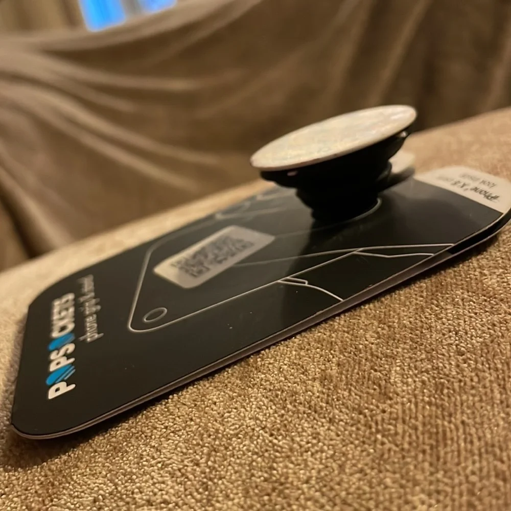 NWT- Pug Puppy Pop Sockets (fits any brand cellphone)